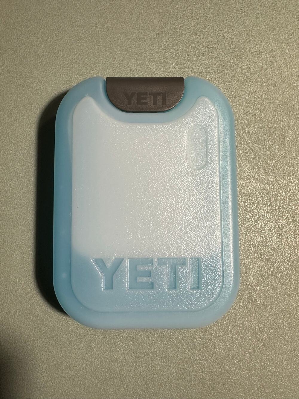 YETI Thin Ice Pack Small Reusable Cooler Gel Ice Block Refreezable